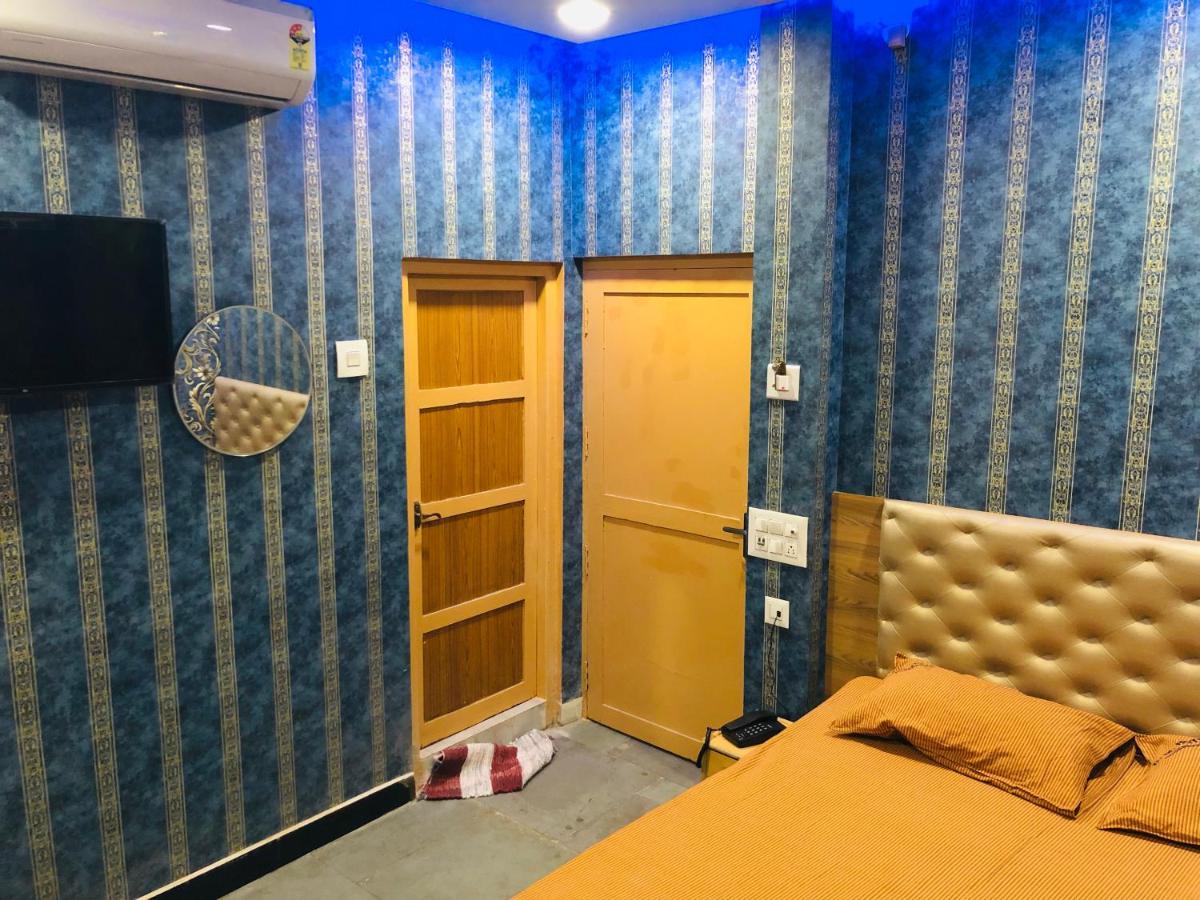 C M Hotel New Wodapatti Eksteriør billede